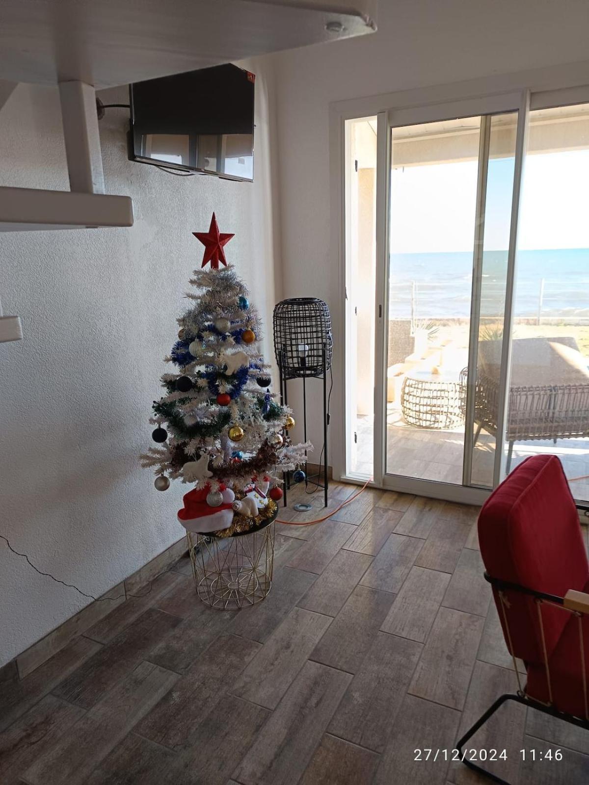 Bord de mer, pieds dans l'eau, vue panoramique Villa San-Nicolao Exterior foto